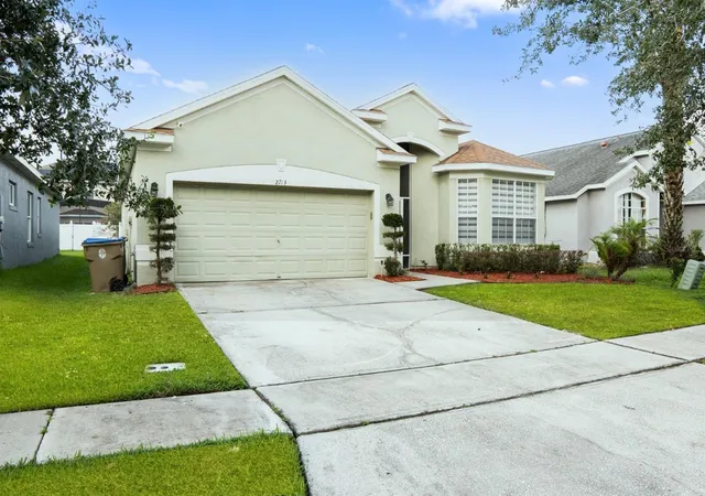Homes for sale in Kissimmee, FL | 2713 Barnsley Ln, Kissimmee, FL 34744 | MLS# S5151648