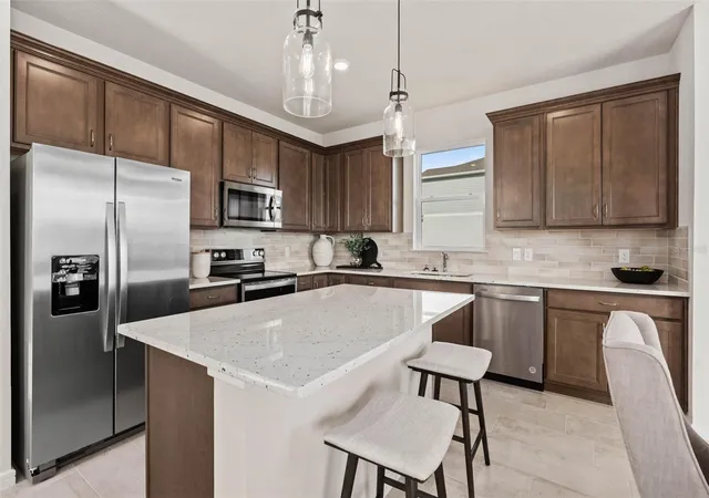 4th image of 5262 Currant St, Lakeland, FL 33811 | MLS# TB8517689