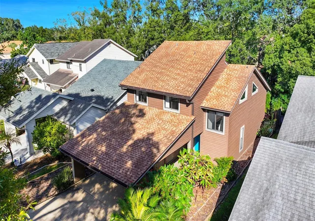 Photo 3 of Single family home for sale at 3576 Raintree Way, Lakeland, FL 33803 | MLS# TB8517691 | Listing updated on 2026-09-23