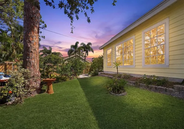 Photo 3 of Single family home for sale at 4821 Egret Rd, Venice, FL 34293 | MLS# N6144670 | Listing updated on 2026-09-08