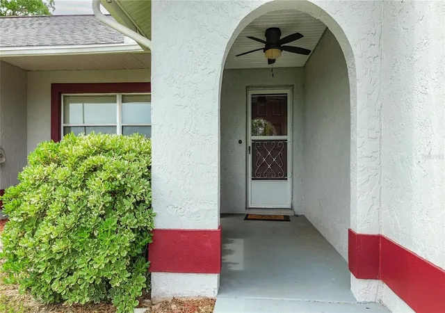2nd image of 230 W Staggerbush Path, Beverly Hills, FL 34465 | MLS# S5151653