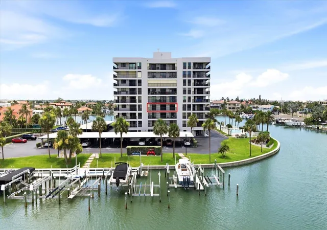 Homes for sale in Clearwater, FL | 1651 Sand Key Estates Ct #31, Clearwater, FL 33767 | MLS# TB8517717