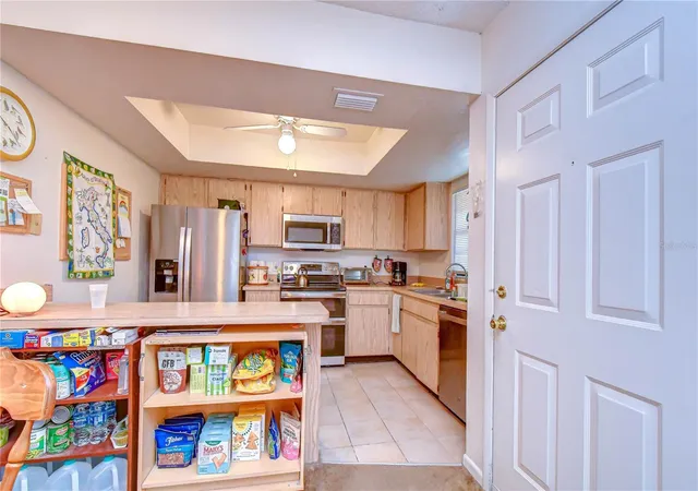 Photo 3 of Condo for sale at 4008 Ashford Green Pl #F204, Tampa, FL 33613 | MLS# TB8517727 | Listing updated on 2026-09-07