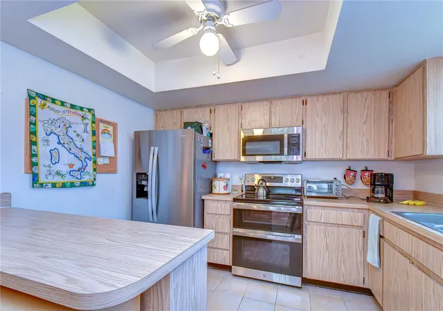 Photo 4 of Condo for sale at 4008 Ashford Green Pl #F204, Tampa, FL 33613 | MLS# TB8517727 | Listing updated on 2026-09-07