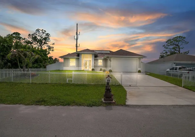 38th image of 60 Floyd Ave S, Lehigh Acres, FL 33976 | MLS# A4696647