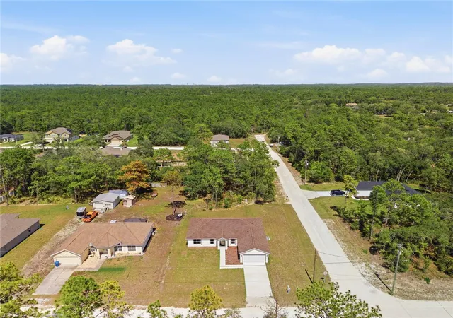 5th image of 14586 Mocking Wren Rd, Weeki Wachee, FL 34614 | MLS# W7886609