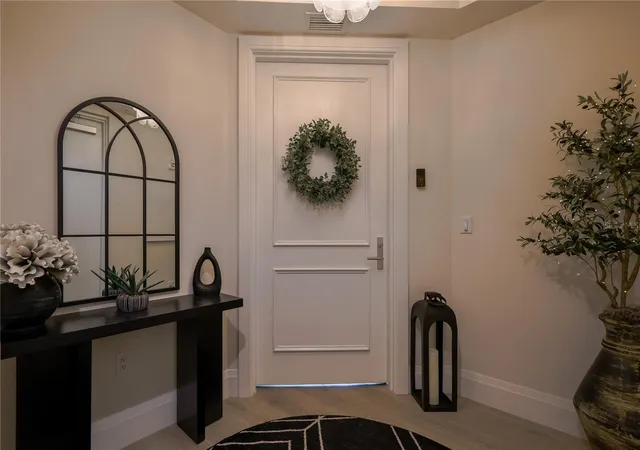 Photo 2 of Condo for sale at 2910 W Barcelona St #604, Tampa, FL 33629 | MLS# TB8517770 | Listing updated on 2026-06-17