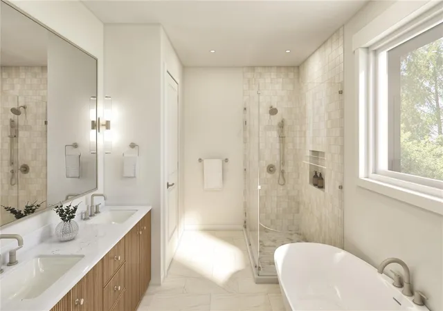Photo 3 of Sale Pending at 2450 3rd Avenue N, Saint Petersburg, FL 33713 | MLS# TB8517794 | Listing updated on 2026-08-19