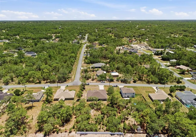 Homes for sale in Weeki Wachee, FL | 12155 Peregrine Falcon Ave, Weeki Wachee, FL 34614 | MLS# W7886613