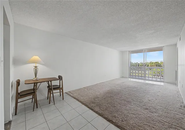4th image of 9 Forbes Pl #205, Dunedin, FL 34698 | MLS# TB8517809