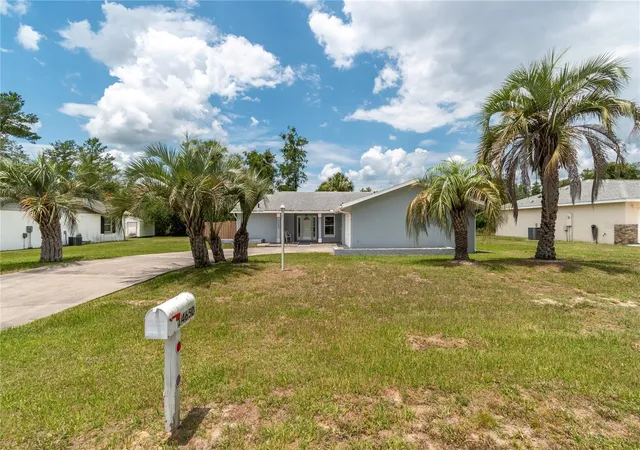 Photo 3 of Single family home for sale at 14650 SW 29th Avenue Rd, Ocala, FL 34473 | MLS# OM726376 | Listing updated on 2026-08-03