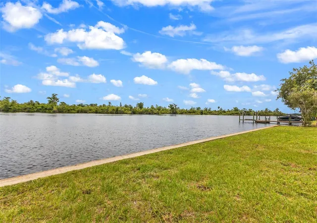 3rd image of 10082 Sw Riverview Cir, Arcadia, FL 34269 | MLS# C7527161
