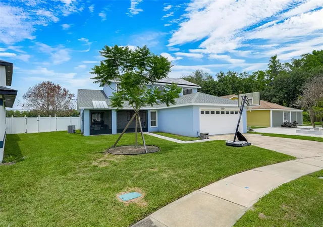 Photo 3 of Single family home for sale at 12908 Detroit Woods Ct, Orlando, FL 32824 | MLS# O6415694 | Listing updated on 2026-08-14