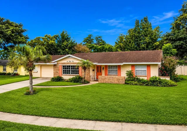 Photo 3 of Single family home for sale at 644 Viscaya Ave, Orlando, FL 32839 | MLS# P4939011 | Listing updated on 2026-09-07
