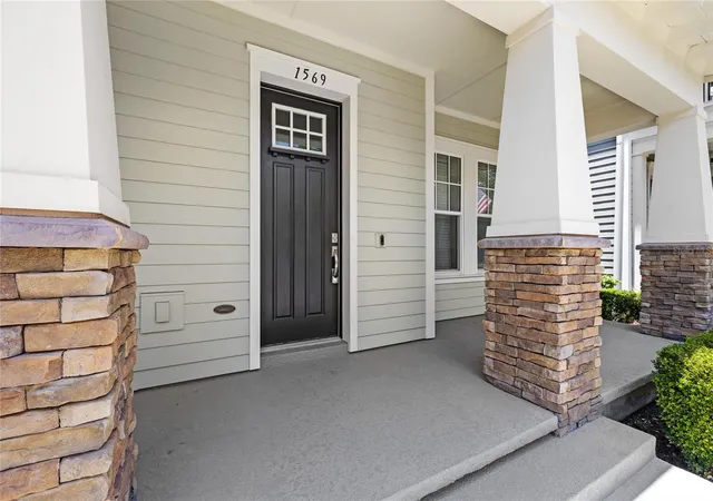 3rd image of 1569 Resolute St, Kissimmee, FL 34747 | MLS# O6415700