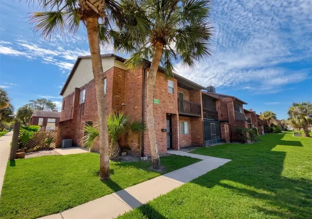 Photo 2 of Condo for sale at 5100 Picadilly Circus #12, Orlando, FL 32839 | MLS# O6415722 | Listing updated on 2026-06-30