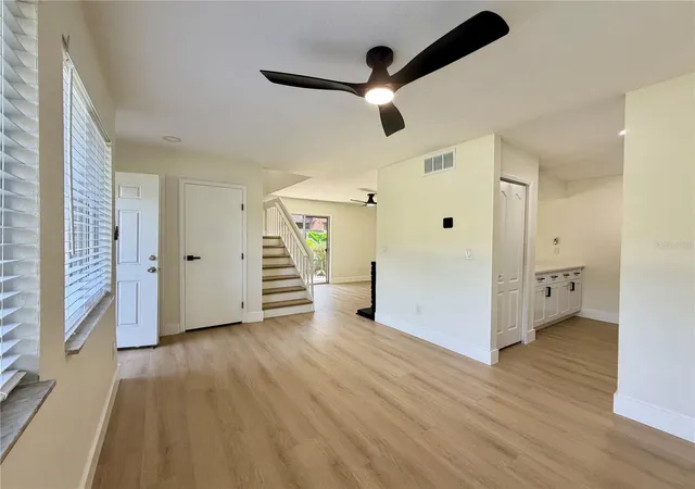 Listing Photo 4 - Condo for sale in building located at 5100 Picadilly Circus, ORLANDO, FL 32839 - Unit #12