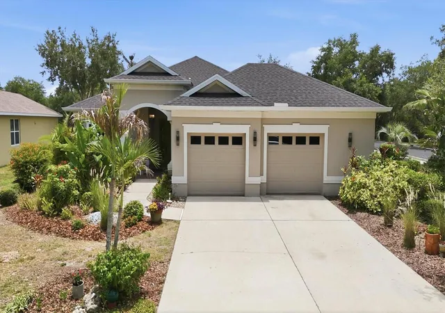 Photo 3 of Single family home for sale at 428 Snapdragon Loop, Bradenton, FL 34212 | MLS# A4696664 | Listing updated on 2026-09-11