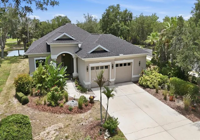 Photo 3 of Single family home for sale at 428 Snapdragon Loop, Bradenton, FL 34212 | MLS# A4696664 | Listing updated on 2026-09-11