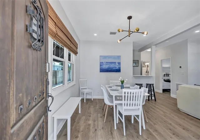 Photo 4 of Single family home for sale at 2437 Floyd St, Sarasota, FL 34239 | MLS# A4696668 | Listing updated on 2026-06-24