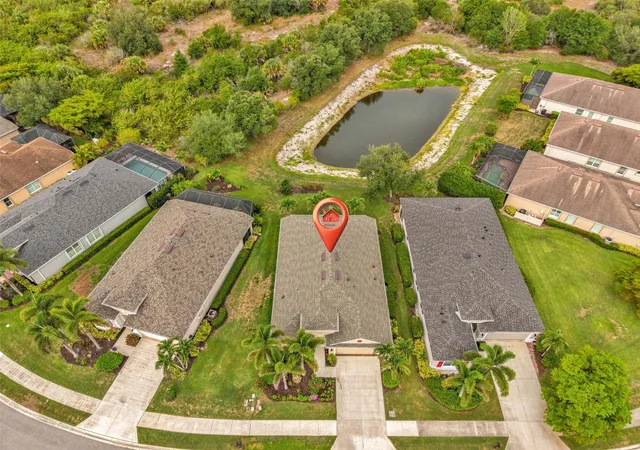 4th image of 2205 Terracina Dr, Venice, FL 34292 | MLS# D6147760
