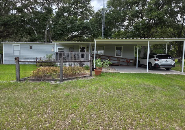 Homes for sale in Morriston, FL | 2450 Se 190th Ter, Morriston, FL 32668 | MLS# OM726394