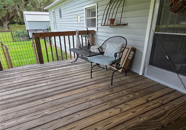 Homes for sale in Morriston, FL | 2450 Se 190Th Ter, Morriston, FL 32668 | MLS# OM726394