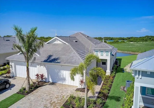 Photo 3 of Single family home for sale at 132 Van Gogh Cvs, Bradenton, FL 34212 | MLS# A4696677 | Listing updated on 2026-09-21