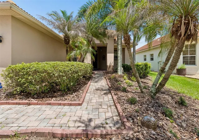 Photo 4 of Single family home for sale at 518 Davinci Pass, Kissimmee, FL 34759 | MLS# S5151673 | Listing updated on 2026-06-28