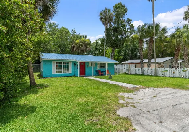 Photo 2 of Sale Pending at 7280 Wimberly Ct, Weeki Wachee, FL 34607 | MLS# W7886631 | Listing updated on 2026-09-14
