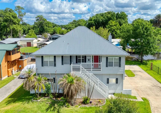 2nd image of 24535 Bonnet Rd, Astor, FL 32102 | MLS# V4949587