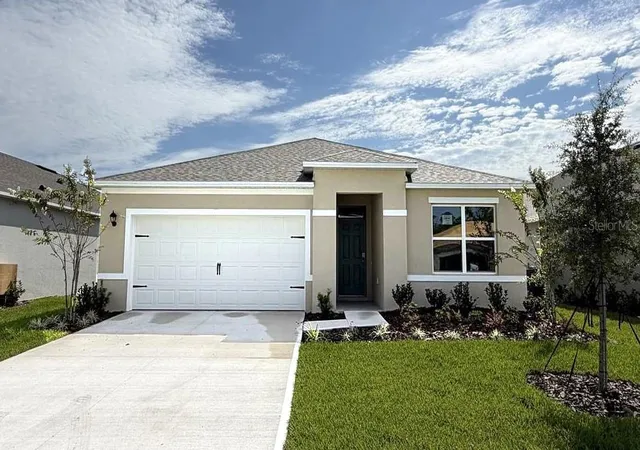 Photo 1 of Sale Pending at 1012 Champion Rdg Dr, Daytona Beach, FL 32124 | MLS# O6415774 | Listing updated on 2026-09-29