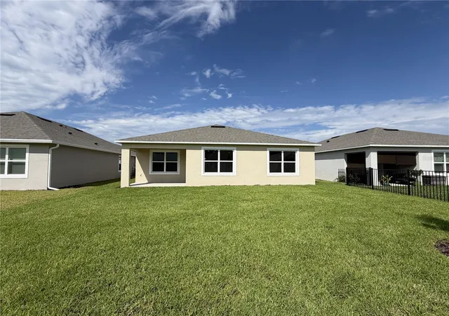 Photo 2 of Single family home for sale at 1012 Champion Rdg Dr, Daytona Beach, FL 32124 | MLS# O6415774 | Listing updated on 2026-08-26