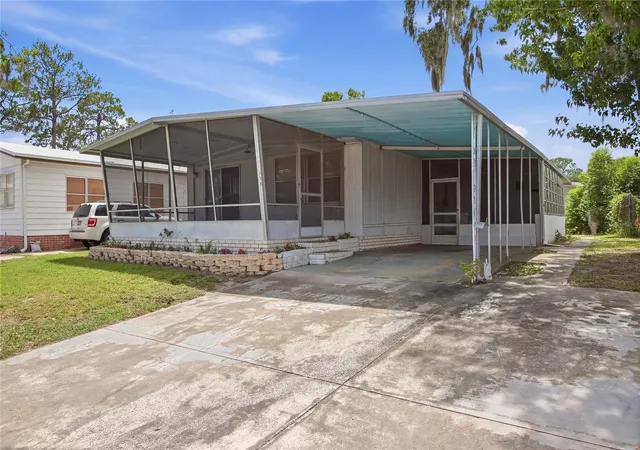 Photo 2 of Manufactured home for sale at 110 Maple Dr, Debary, FL 32713 | MLS# V4949592 | Listing updated on 2026-08-25