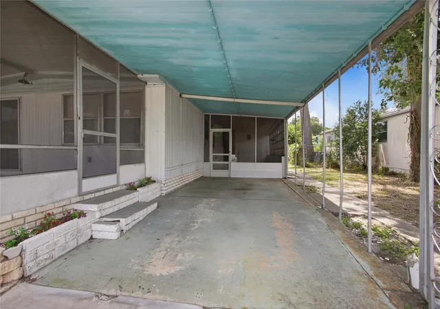 Photo 3 of Manufactured home for sale at 110 Maple Dr, Debary, FL 32713 | MLS# V4949592 | Listing updated on 2026-08-25