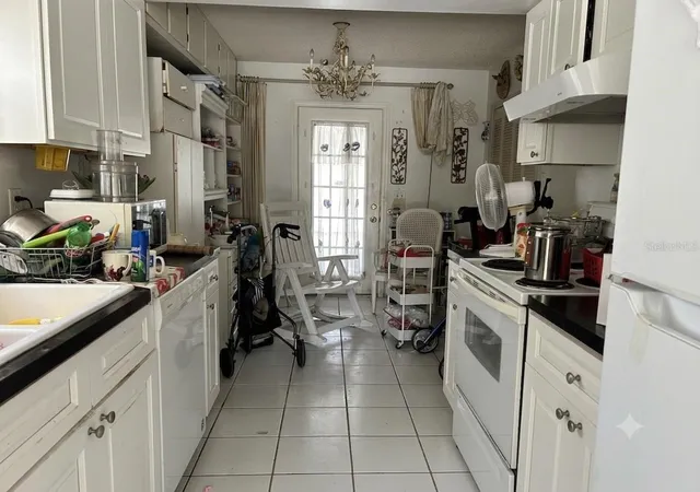 4th image of 1561 Avalon Blvd, Casselberry, FL 32707 | MLS# O6415807