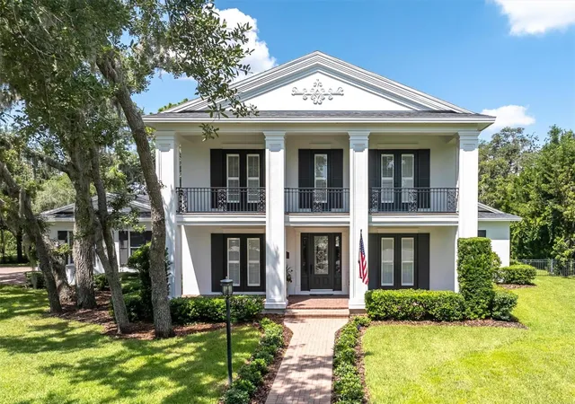 Photo 1 of Single family home for sale at 16301 Dunlindale Dr, Lithia, FL 33547 | MLS# TB8517956 | Listing updated on 2026-10-01