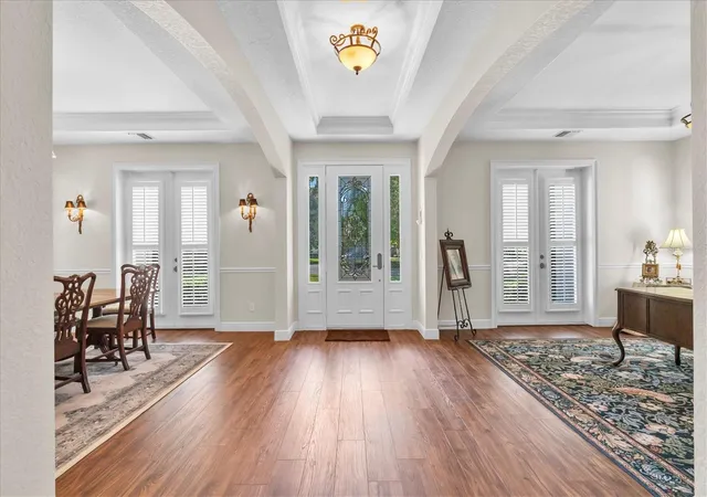 Photo 3 of Single family home for sale at 16301 Dunlindale Dr, Lithia, FL 33547 | MLS# TB8517956 | Listing updated on 2026-10-01