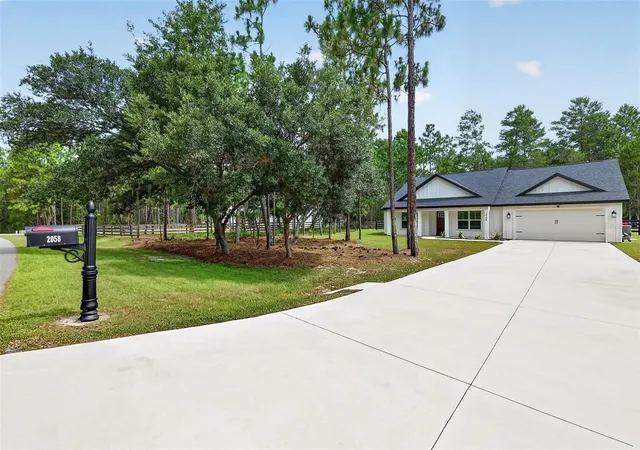 1st image of 2058 County Road 243f, Wildwood, FL 34785 | MLS# OM726414