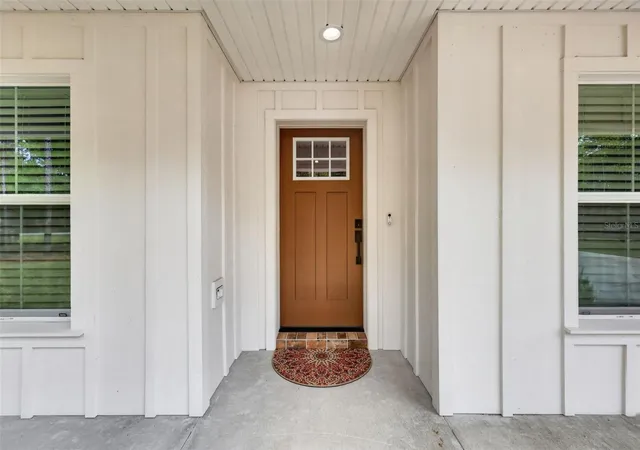 4th image of 2058 County Road 243F, Wildwood, FL 34785 | MLS# OM726414