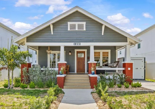 Photo 1 of Single family home for sale at 211 S Albany Ave, Tampa, FL 33606 | MLS# TB8517964 | Listing updated on 2026-07-16