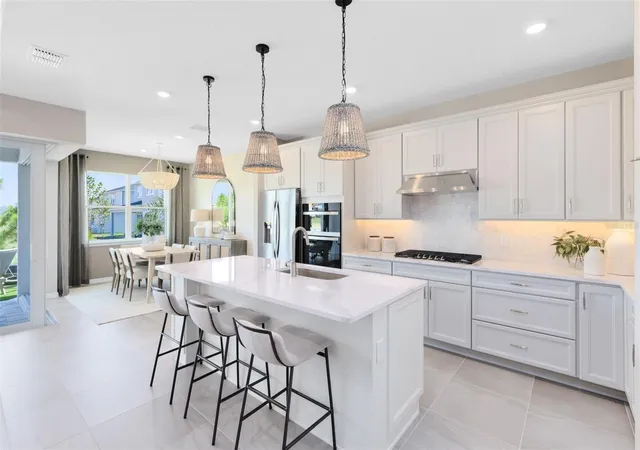 2nd image of 33387 Barnebrook Dr, Wesley Chapel, FL 33545 | MLS# TB8517965