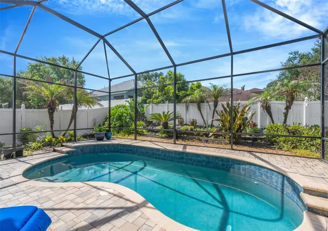 3rd image of 2307 Silver Trumpet Ct, Valrico, FL 33594 | MLS# TB8517970