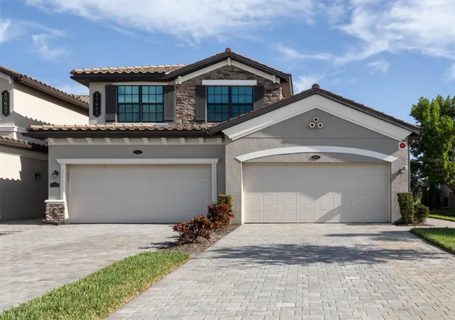 Listing Photo 2 - Condo for sale in building located at 17637 Gawthrop Dr, BRADENTON, FL 34211 - Unit #104