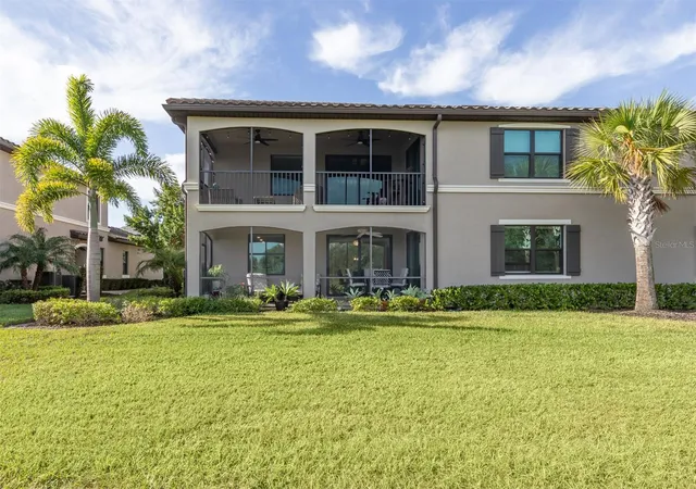 Listing Photo 5 - Condo for sale in building located at 17637 Gawthrop Dr, BRADENTON, FL 34211 - Unit #104