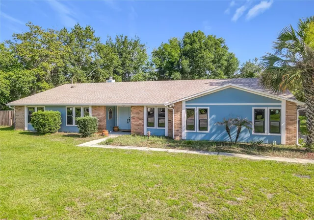 Homes for sale in Debary, FL | 520 Summerhaven Dr, Debary, FL 32713 | MLS# V4949595