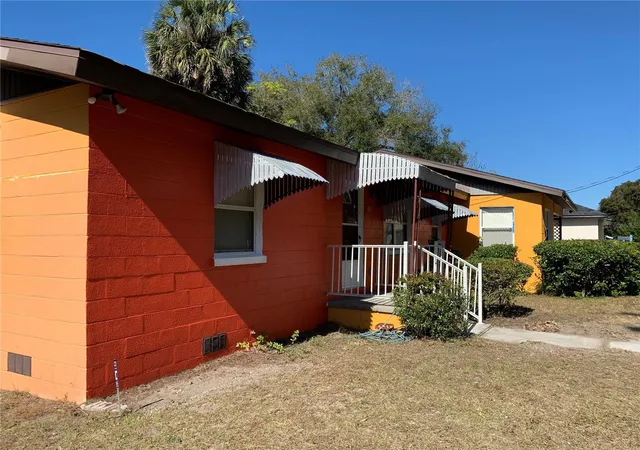3rd image of 612 Kensington St, Eustis, FL 32726 | MLS# G5113593