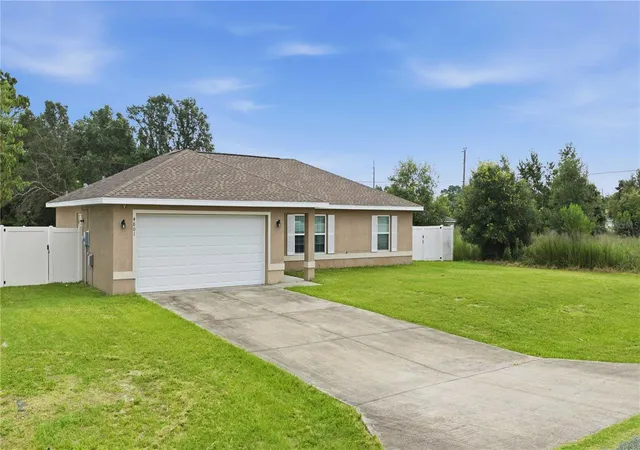 Photo 3 of Single family home for sale at 4801 145th Place, Ocala, FL 34473 | MLS# OM726417 | Listing updated on 2026-10-04