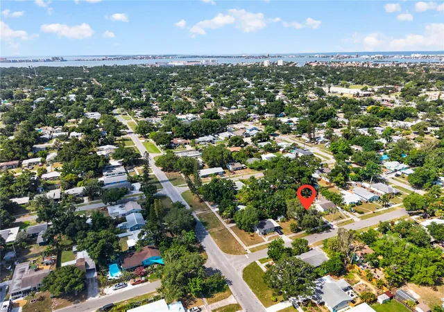 2nd image of 1213 55th St S, Gulfport, FL 33707 | MLS# TB8517996