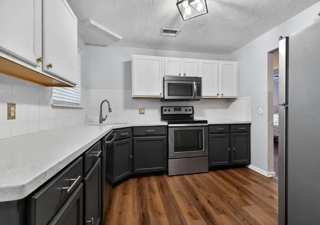 Photo 2 of Single family home for sale at 1213 55th Street S, Gulfport, FL 33707 | MLS# TB8517996 | Listing updated on 2026-09-21